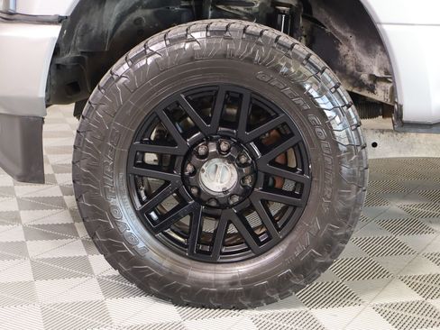 Used 2021 Ford F250 Lariat image 18