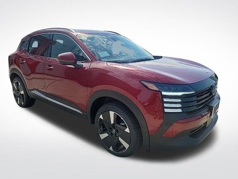 New 2025 Nissan Kicks SR w/ SR Premium Package image 7