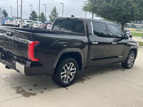 Used 2022 Toyota Tundra 1794 Edition RWD image 9