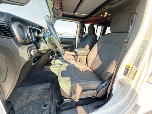 Used 2022 Jeep Wrangler Unlimited Sport AWD/4WD image 23