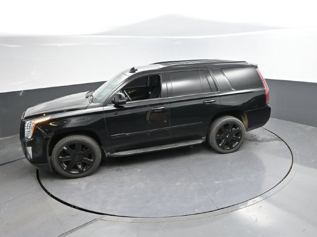 Used 2017 Cadillac Escalade Luxury AWD/4WD image 43
