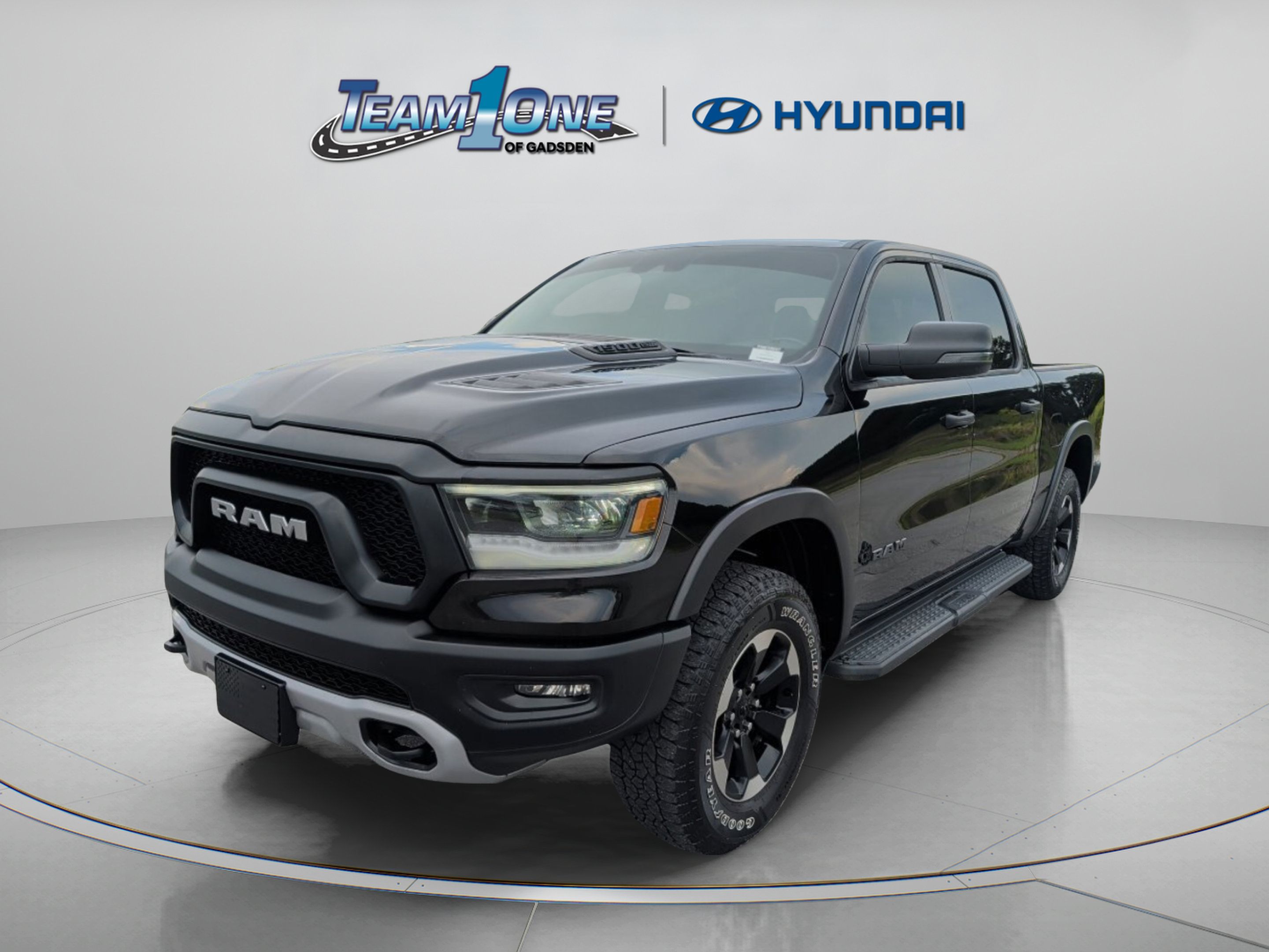 Used 2023 RAM 1500 Rebel w/ Rebel Level 1 Equipment Group AWD/4WD image 4