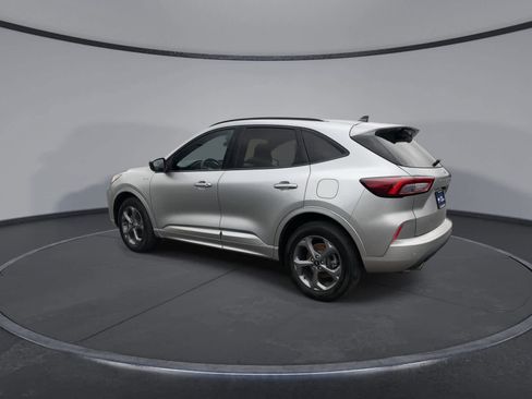 Used 2023 Ford Escape ST-Line w/ Tech Pack #1 image 6