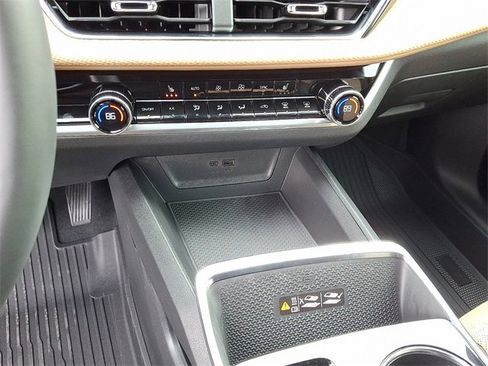 New 2026 Chevrolet Equinox ACTIV image 7