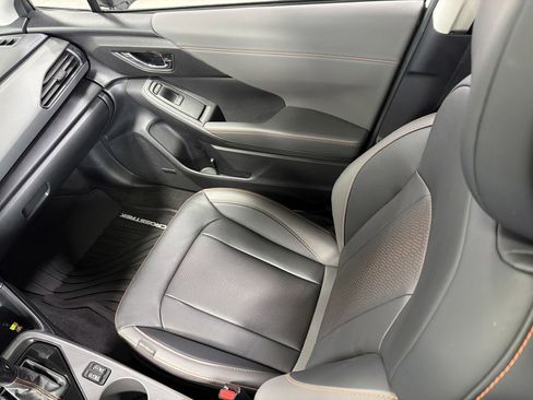 Certified 2025 Subaru Crosstrek 2.5i Limited w/ Crosstrek Mirror Package image 13