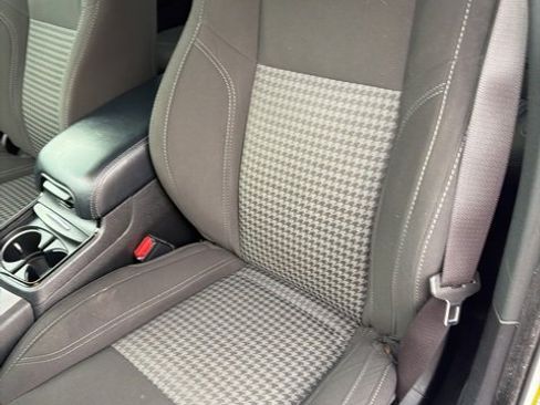 Used 2023 Dodge Charger SXT w/ Blacktop Package image 11