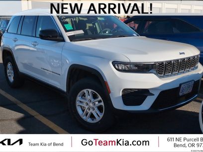 Used 2023 Jeep Grand Cherokee Laredo