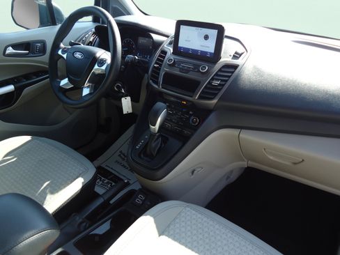 Used 2022 Ford Transit Connect XLT FWD image 25