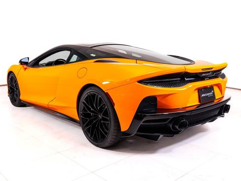 New 2026 McLaren GTS RWD image 3