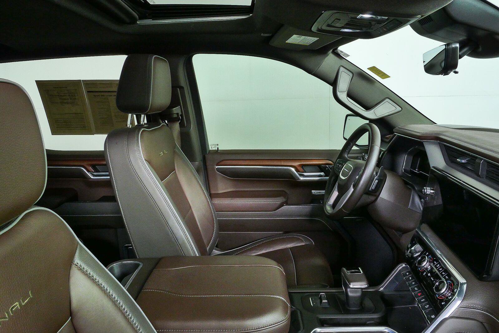 Used 2023 GMC Sierra 1500 Denali w/ Denali Reserve Package AWD/4WD image 20