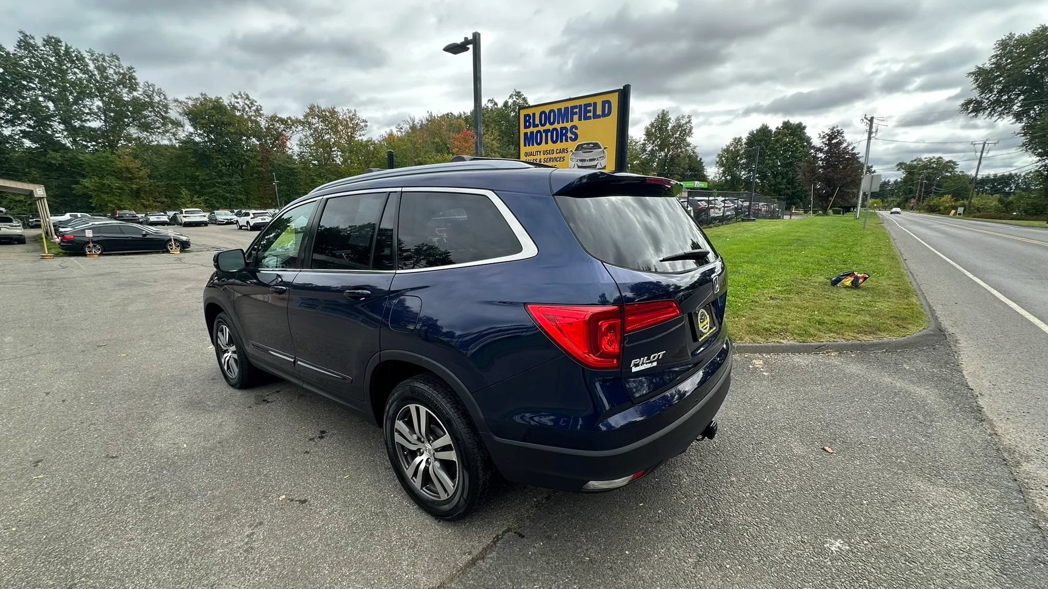Used 2017 Honda Pilot EX-L image 7