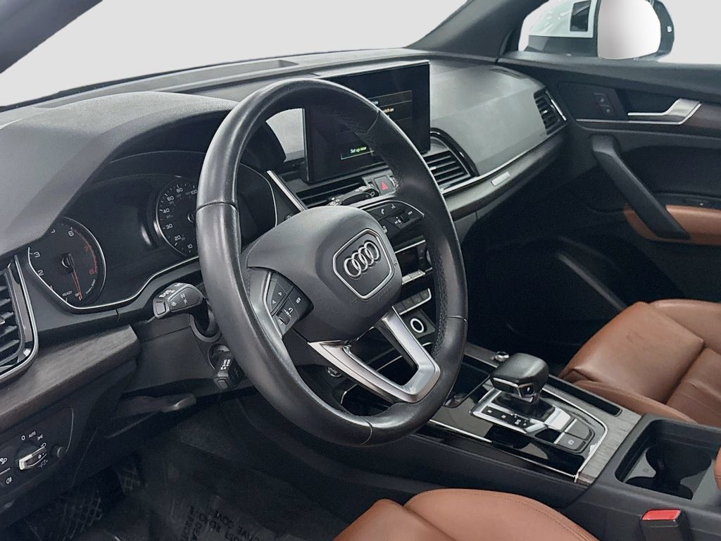 Used 2024 Audi Q5 2.0T Premium w/ Convenience Package AWD/4WD image 20
