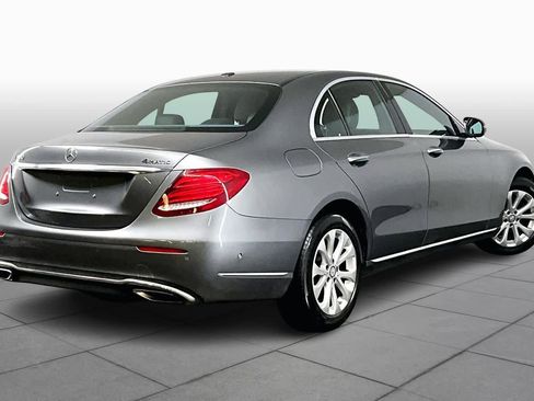 Used 2017 Mercedes-Benz E 300 4MATIC image 12