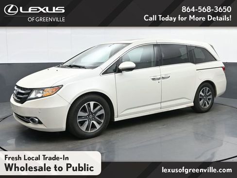 Used 2015 Honda Odyssey Touring image 4