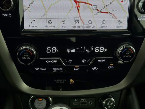 Used 2024 Nissan Murano Platinum w/ Cargo Package image 16