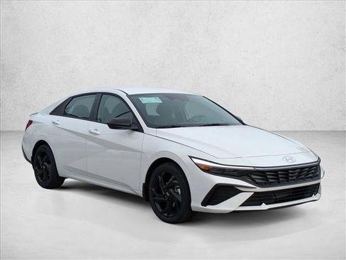 New 2026 Hyundai Elantra Sport image 7