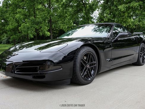 Used 2003 Chevrolet Corvette Convertible w/ Preferred Equipment Group1 RWD image 17