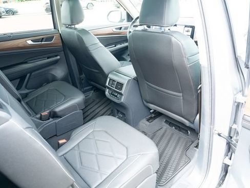 New 2026 Volkswagen Atlas SE FWD image 39