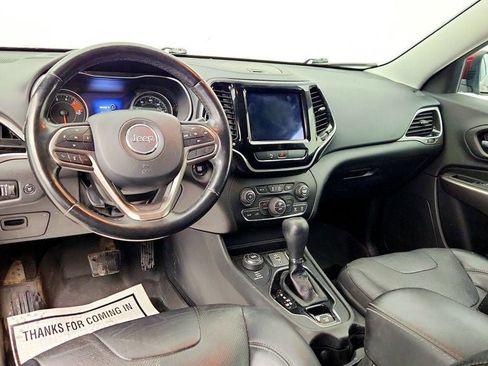 Used 2020 Jeep Cherokee Limited image 12