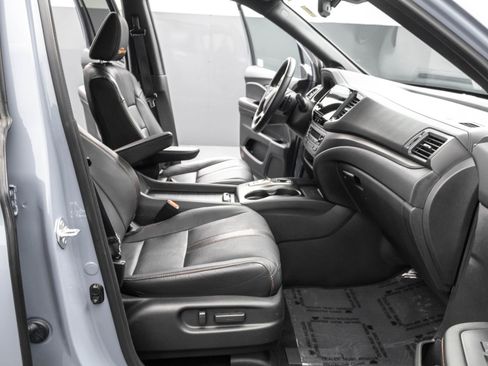 Used 2022 Honda Pilot TrailSport image 37