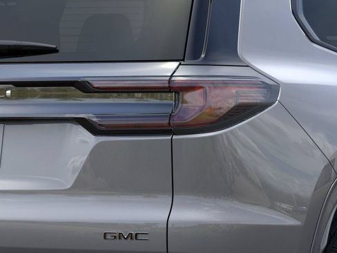 New 2026 GMC Acadia Denali Ultimate AWD/4WD image 11