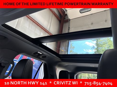 Used 2024 Ford Explorer XLT w/ Equipment Group 202A AWD/4WD image 15