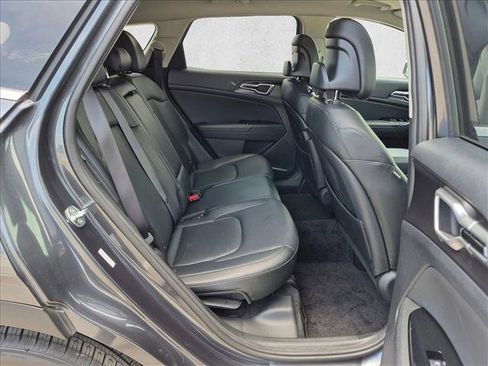 Used 2024 Kia Sportage EX FWD image 20