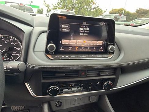 New 2026 Nissan Rogue S image 25