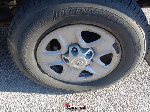 Used 2011 Toyota Tundra 2WD Double Cab image 10