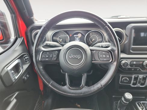 Used 2018 Jeep Wrangler Unlimited Sport S AWD/4WD image 12