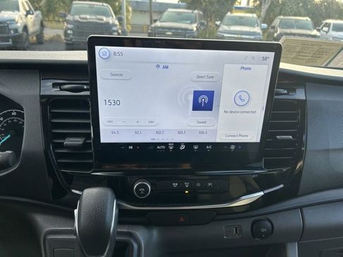 Used 2023 Ford Transit 350 XLT image 21