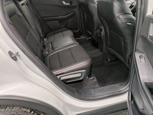 Certified 2025 Ford Escape ST-Line w/ Cold Weather Package image 26