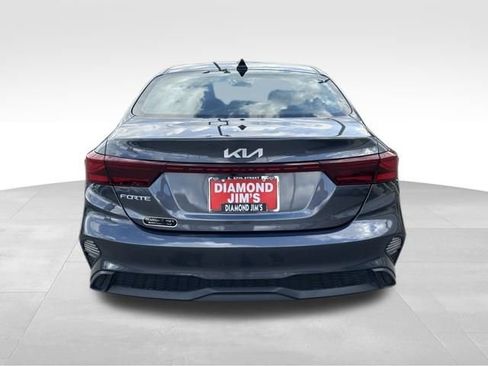 Used 2023 Kia Forte LXS w/ LXS Technology Package image 18
