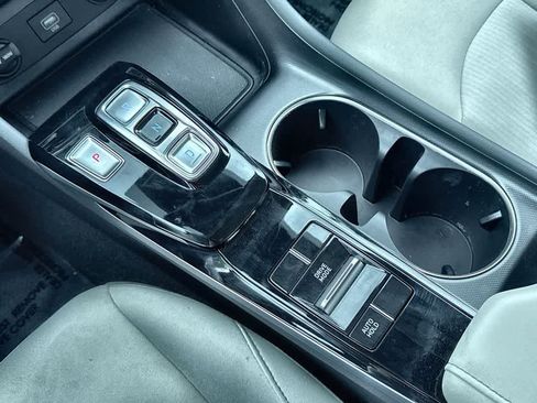 Used 2023 Hyundai Sonata SEL FWD image 21