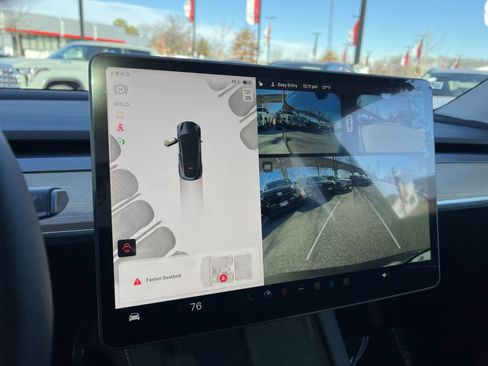 Used 2024 Tesla Model Y Long Range image 19