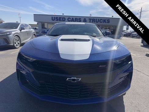 Used 2019 Chevrolet Camaro SS image 2