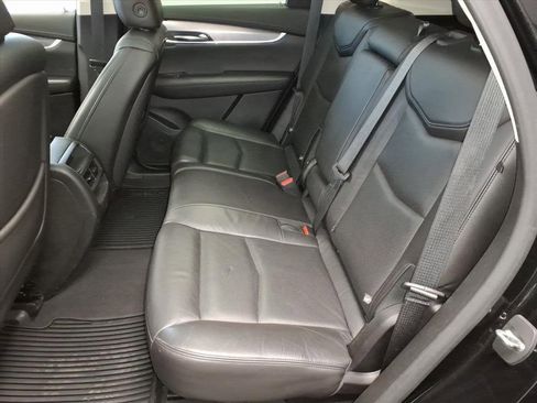 Used 2019 Cadillac XT5 Luxury image 10