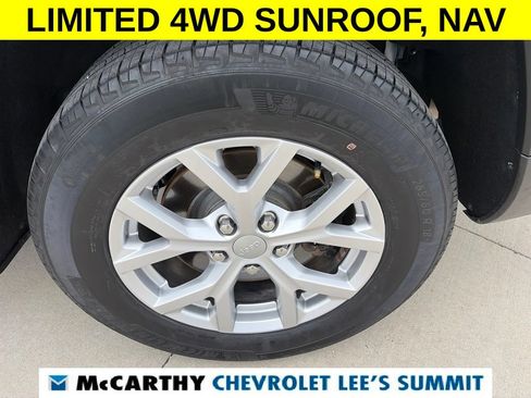 Used 2021 Jeep Grand Cherokee L Limited AWD/4WD image 18