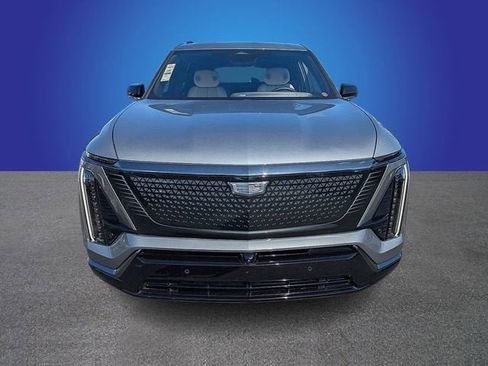 New 2026 Cadillac Vistiq Sport w/ LPO, Floor Liner Package image 8