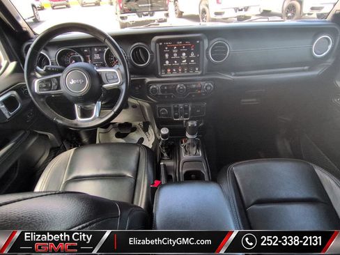 Used 2020 Jeep Wrangler Unlimited Sahara AWD/4WD image 10