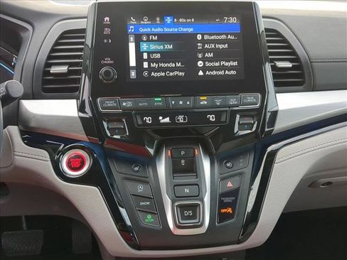 Used 2024 Honda Odyssey Touring image 15