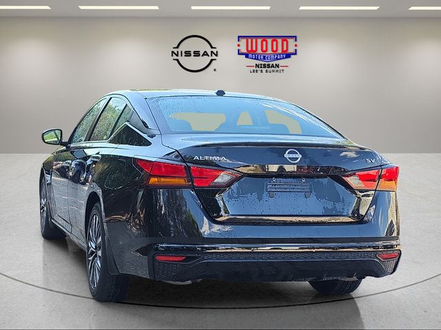 Used 2024 Nissan Altima 2.5 SV FWD image 4