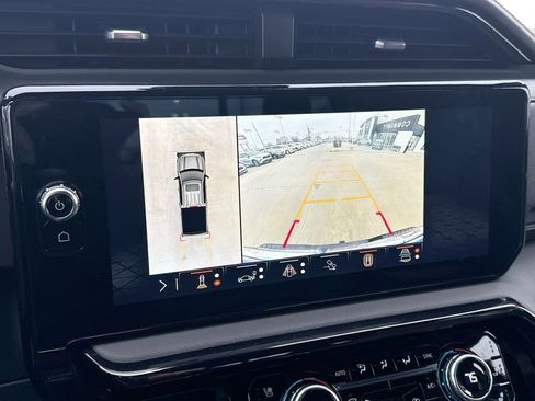 Certified 2024 GMC Sierra 1500 AT4 w/ Technology Package image 16