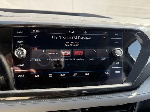 Certified 2024 Volkswagen Taos SEL image 9