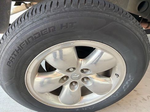 Used 2005 Dodge Ram 1500 Truck SLT RWD image 17