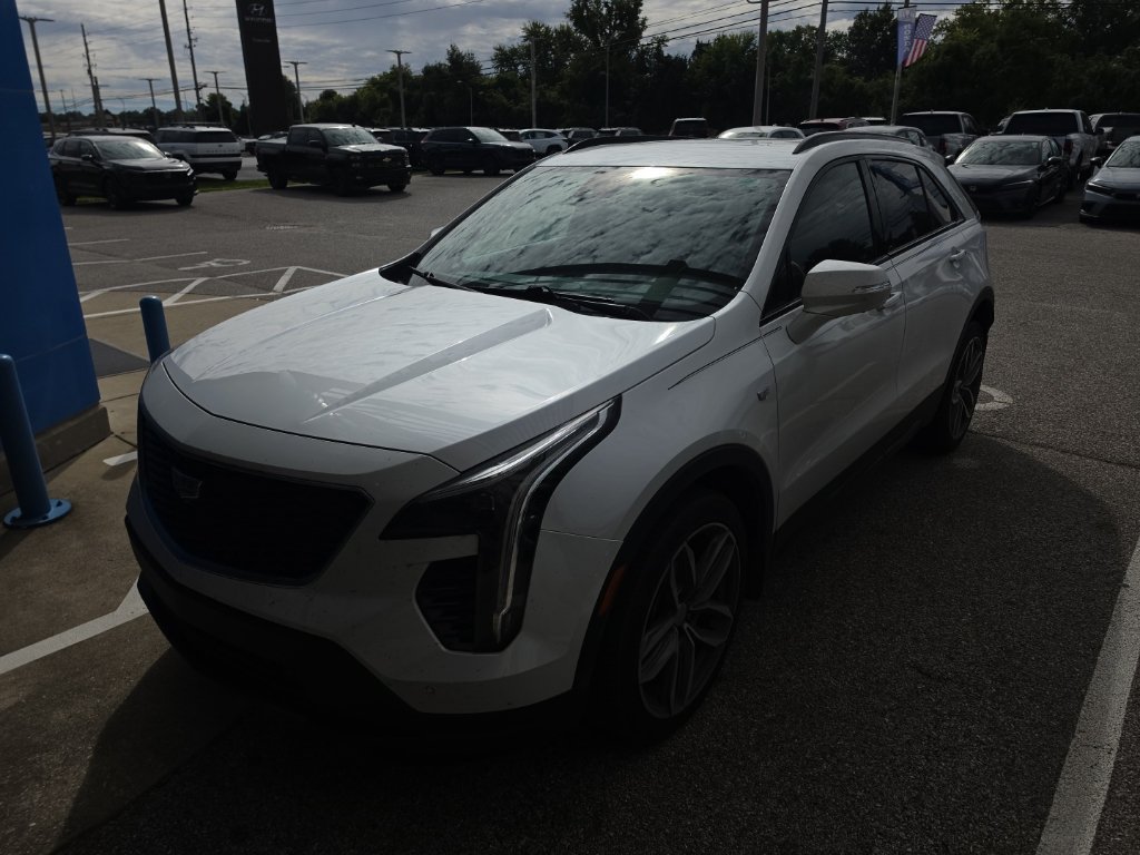 Used 2023 Cadillac XT4 Sport FWD image 4