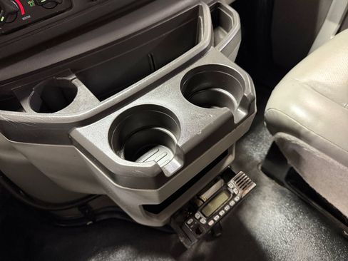 Used 2017 Ford E-350 and Econoline 350 Super Duty w/ Power Windows & Locks Group RWD image 32