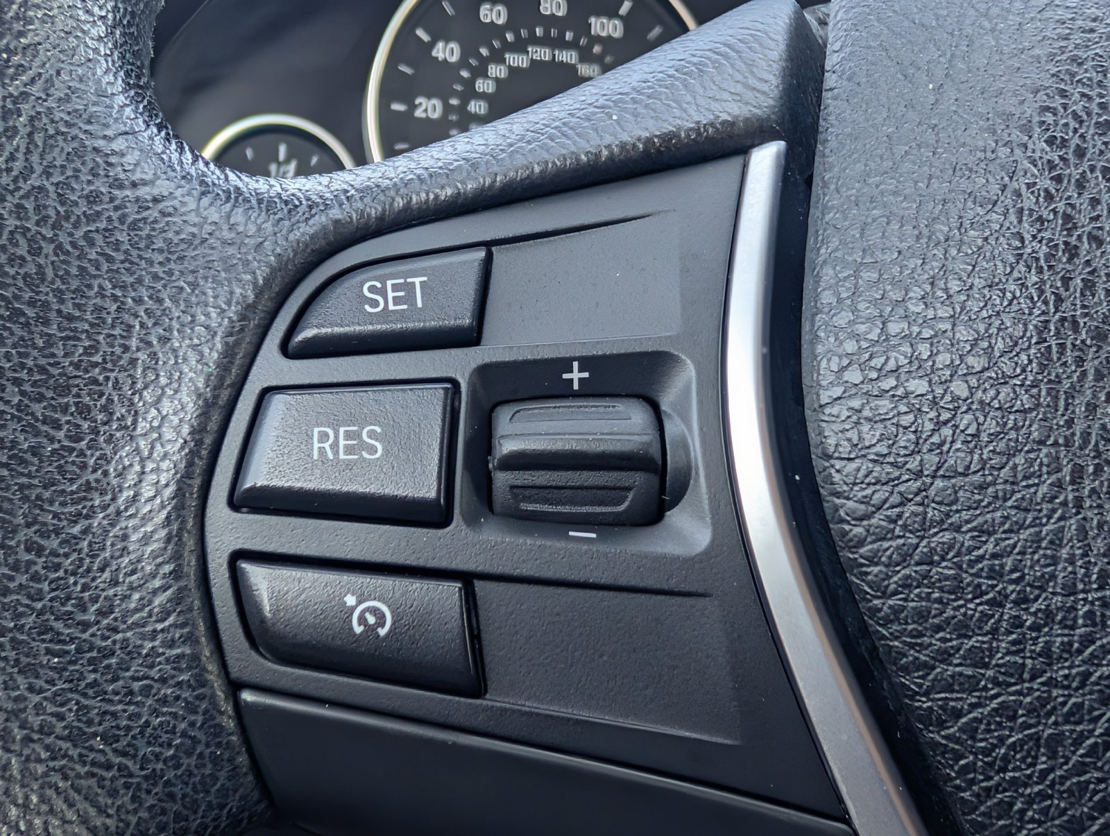 Used 2015 BMW 328i xDrive Sedan AWD/4WD image 27