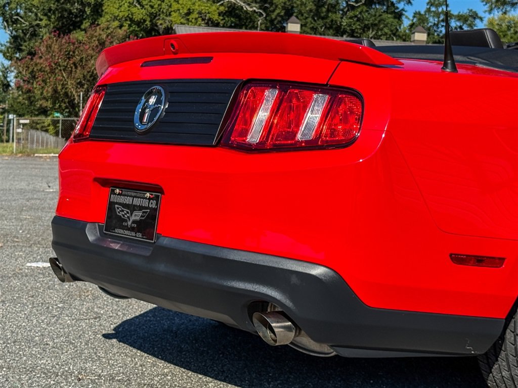 Used 2012 Ford Mustang Premium RWD image 38