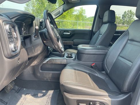 Used 2021 GMC Sierra 1500 Denali w/ Denali Ultimate Package AWD/4WD image 19